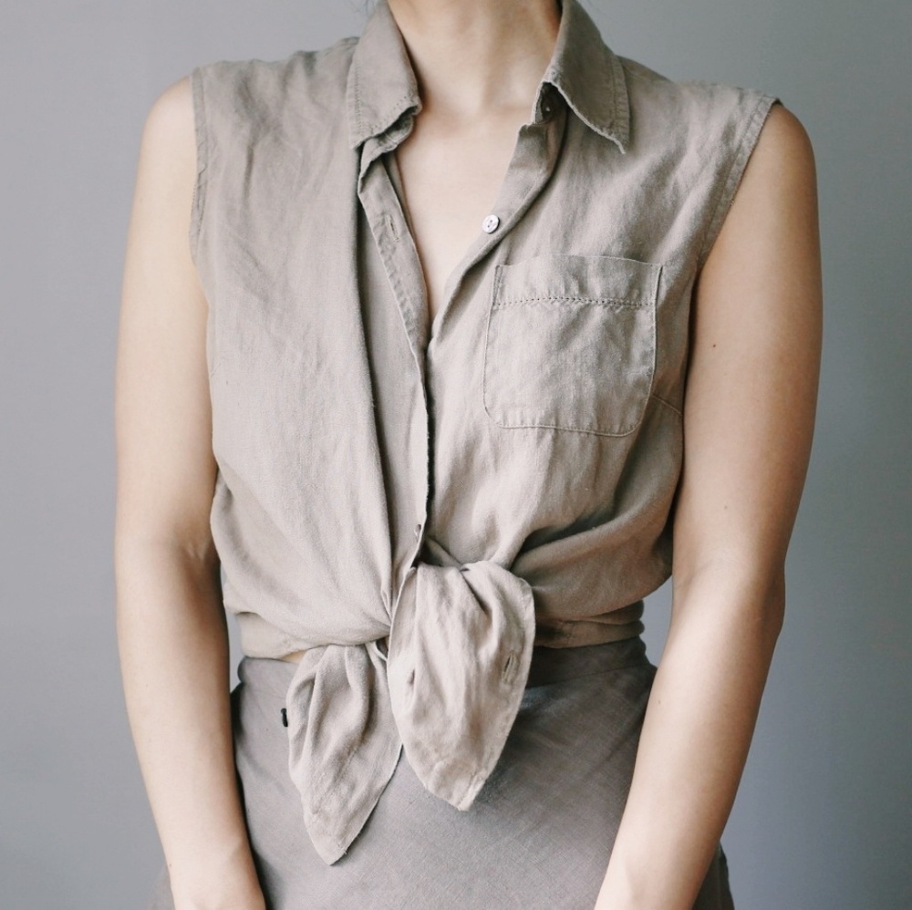 Vintage 100% Linen Sleeveless Blouse Latte